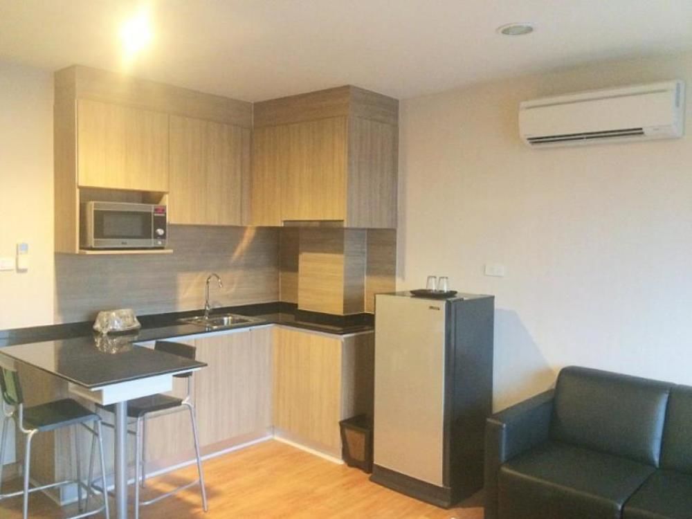 Narita Amata Hotel Chonburi Exterior foto